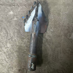 alloy drill bit suitable for small diesel hydraulic well-drilling machines